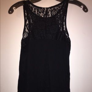 $15. Black Floral Tank top. Sz Med. W/ tags.